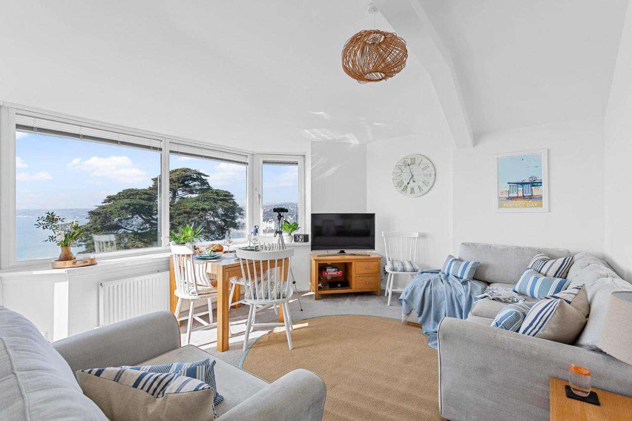 Wellswood Apartment - Sunny Apartment With Stunning Sea Views And Private Balcony Torquay Exterior foto