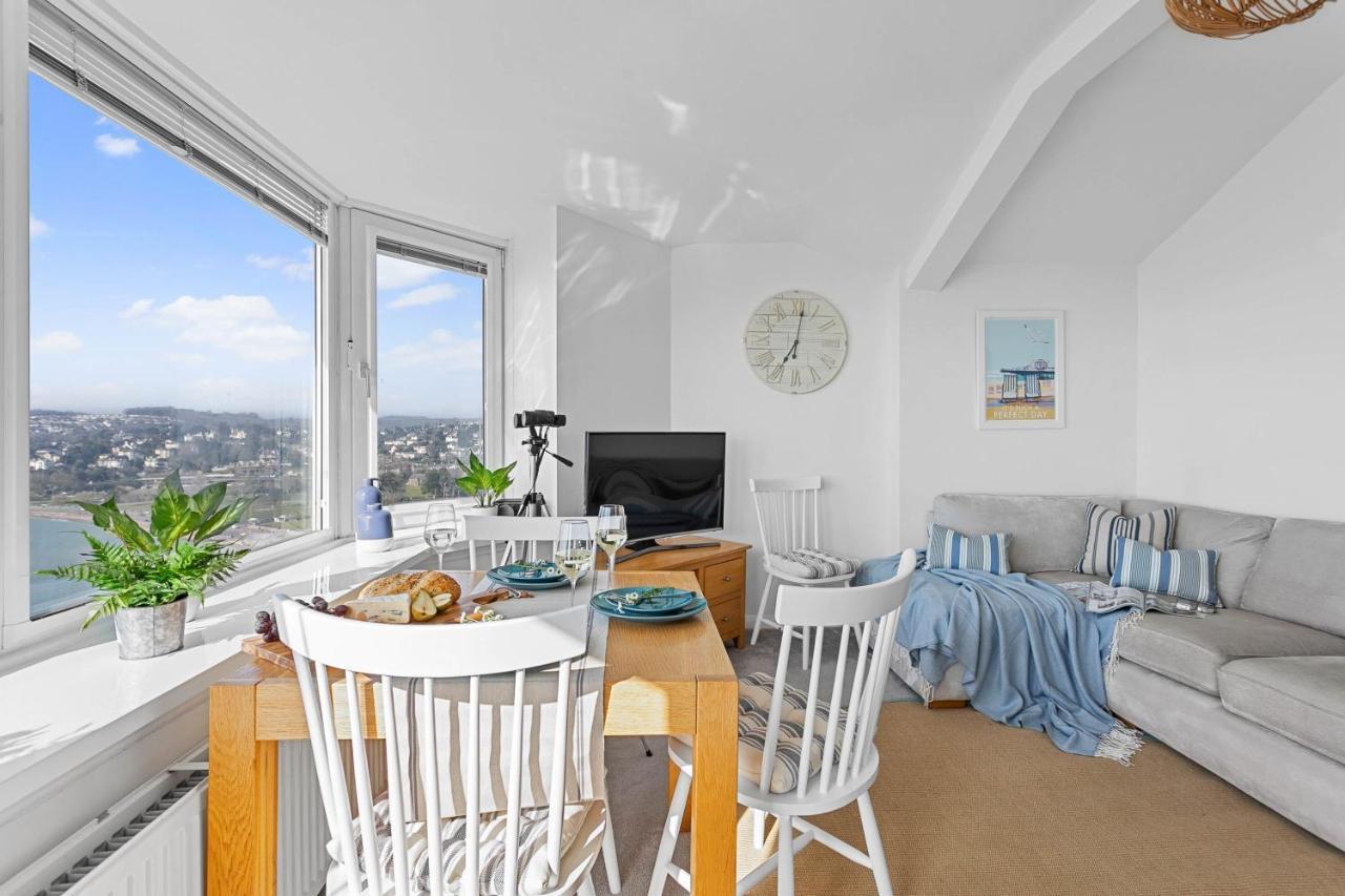 Wellswood Apartment - Sunny Apartment With Stunning Sea Views And Private Balcony Torquay Exterior foto